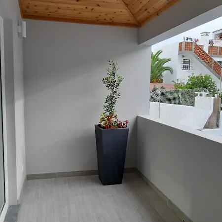 Penthouse Peaks - Casa Sao Joao -4 Star Tourist 아파트 앙그라두에루이스무